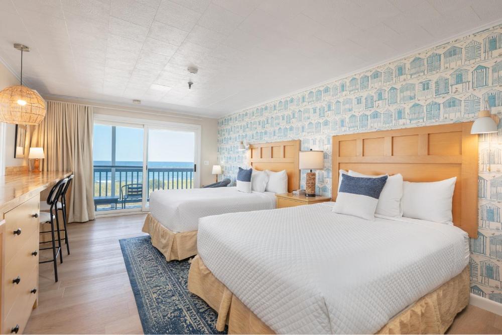 Oceanfront Studio 2 Doubles interior